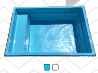 Piscina de Fibra Pequena - Modelo Retangular nas Cores Azul e Branco